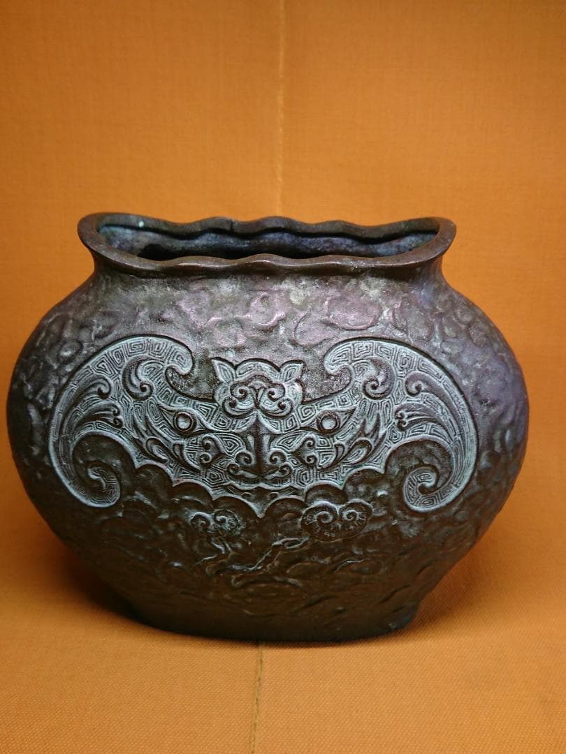 【美品】青銅　壷　銅製　古玩　花器　置物　インテリア　工芸品　美術品　A1457