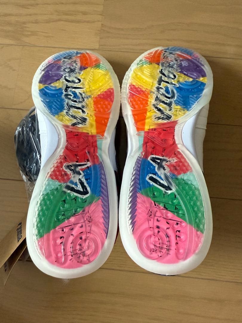 【新品】ホマ　フットサルシューズ