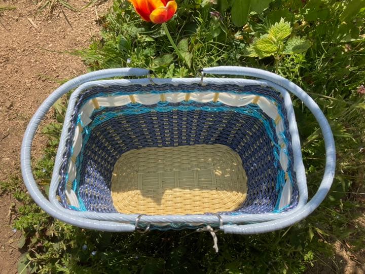 篭バック　 キュート、花色(シバヤマさんの手づくりカゴ)昭和レトロ