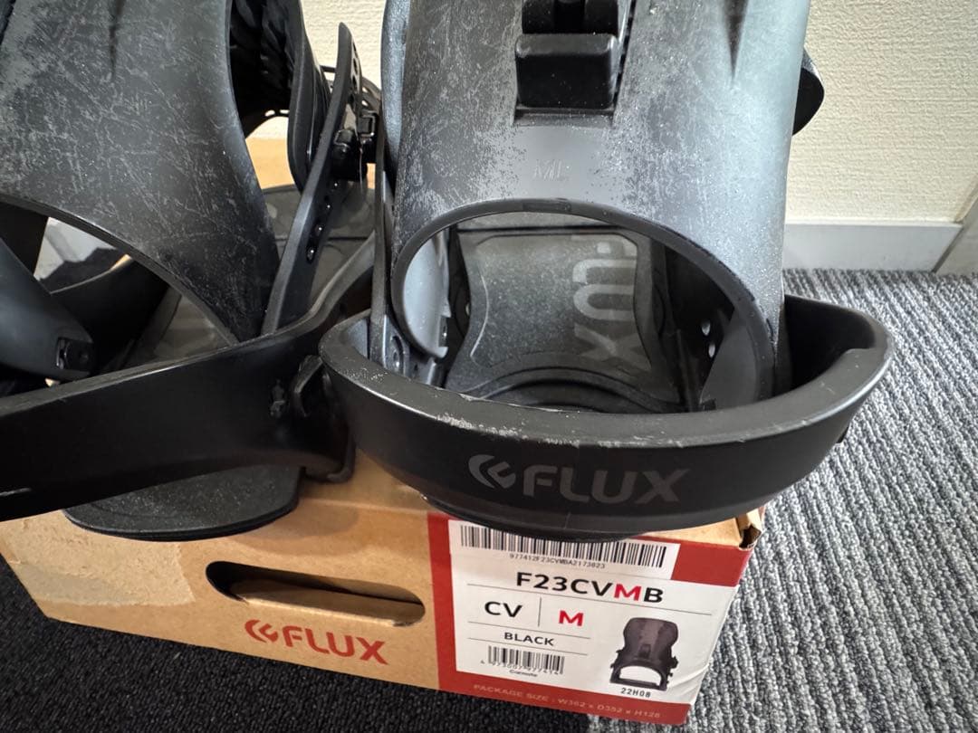 FLUX F23CVMB ビンディング M ブラック　スノーボード