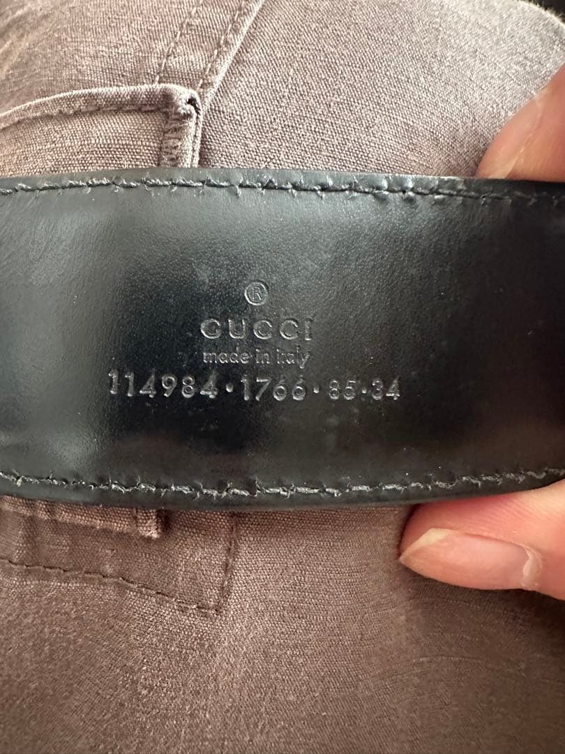 GUCCI ブラックレザー ベルト ダブルGロゴ