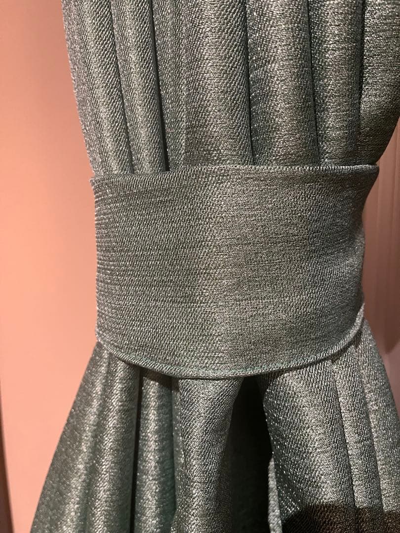 1級遮光カーテン -グリーン- 両開き 横326cm 丈188cm タッセル付き