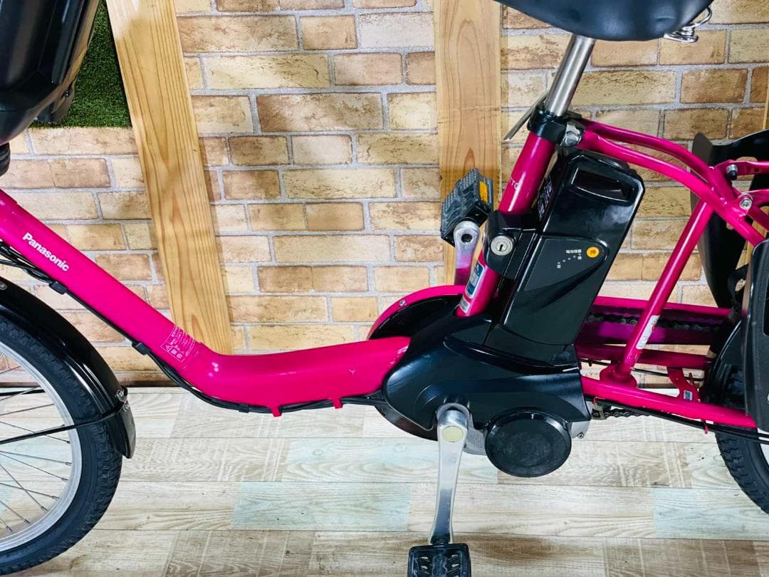 ハッピーピンク！ パナソニック ギュット子供乗せ電動アシスト自転車 ZH2858