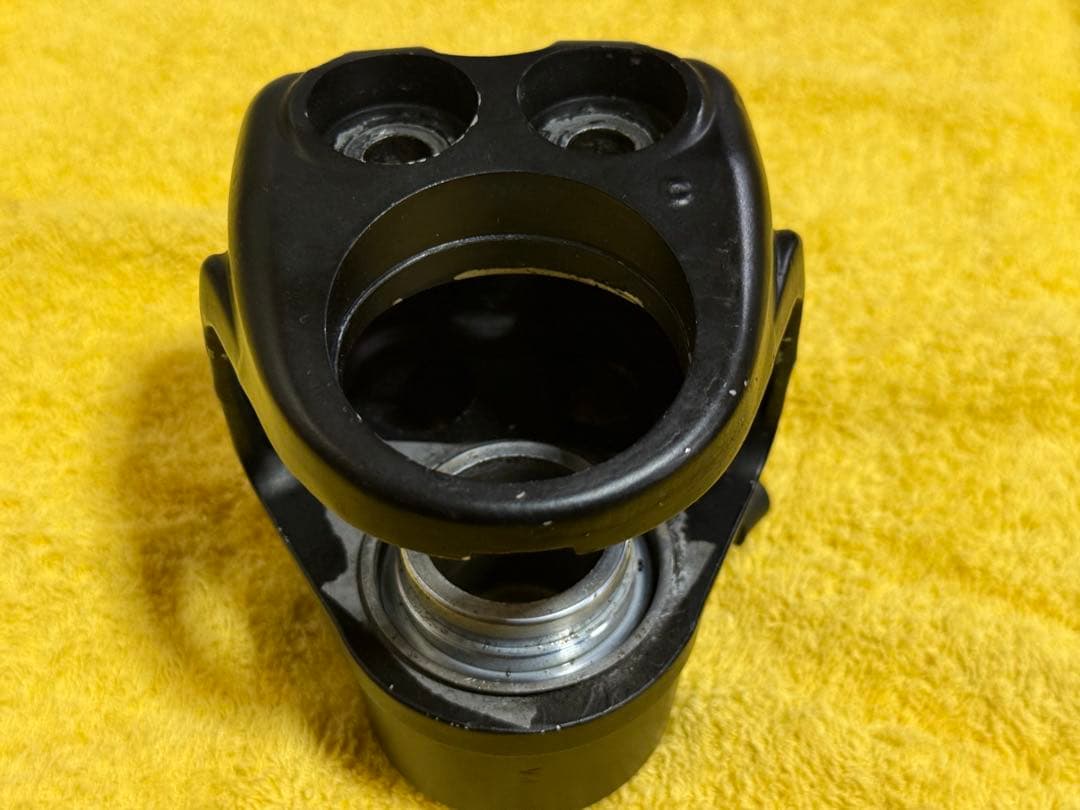 Z系フロントキャリパー