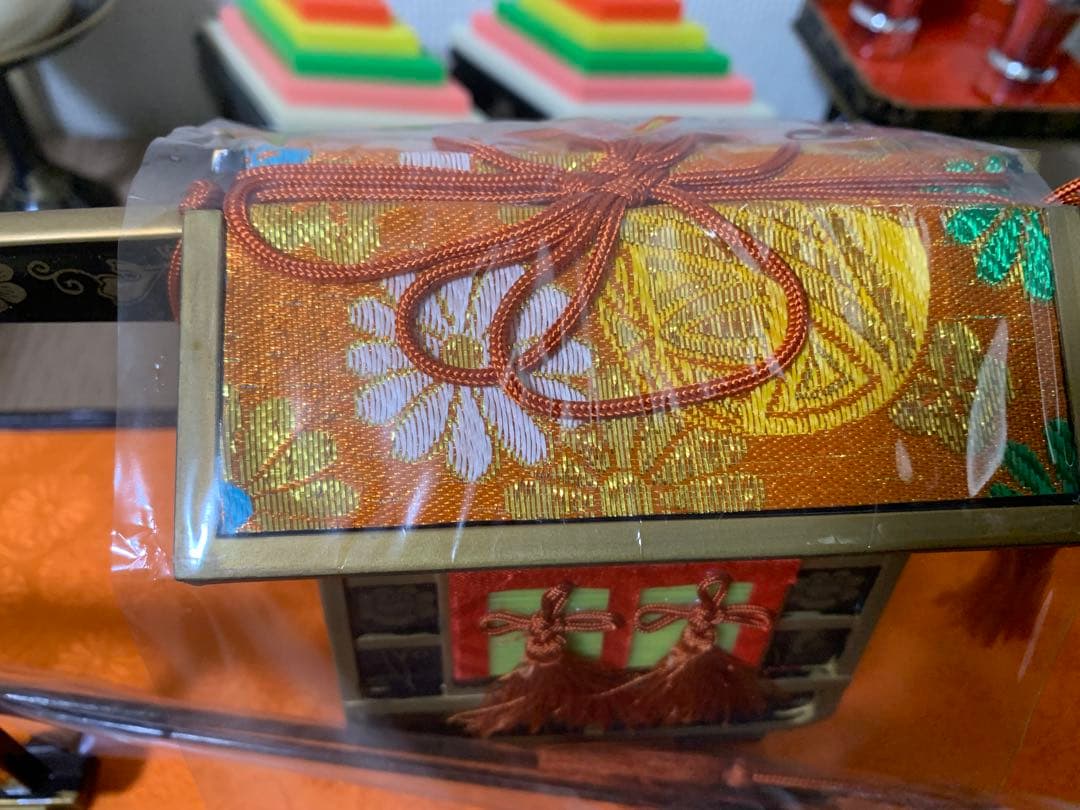 まこちゃん　４０号　お雛様道具セット　古代八重菊蒔絵　京風御所車