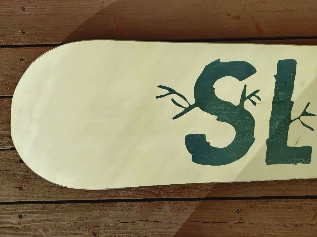 スラッシュ　キギラフ　パウダーボード　スノーボード　板