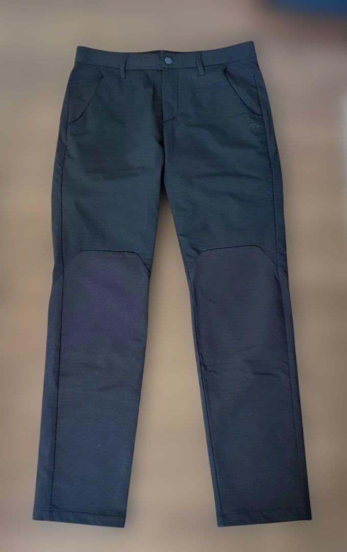 デサントゴルフ DESCENTE GOLF ブラック メンズパンツ М 中綿 冬