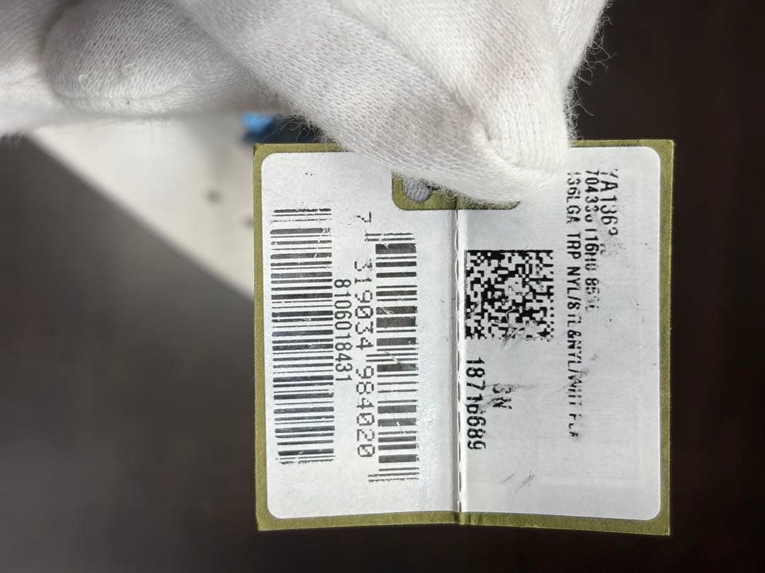 GUCCI 自動巻き時計 YA136344