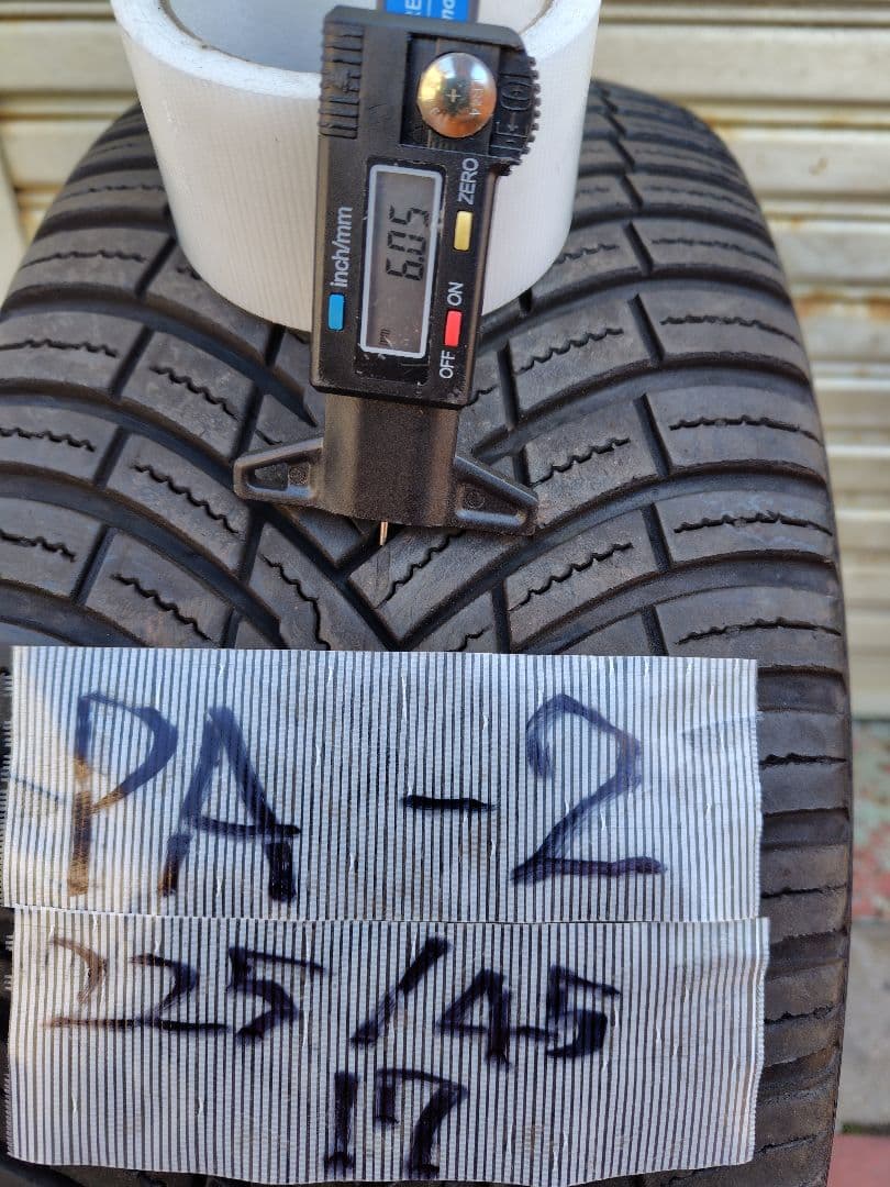 オールシーズンタイヤ 225/45R17 2022年製 残り溝6mm