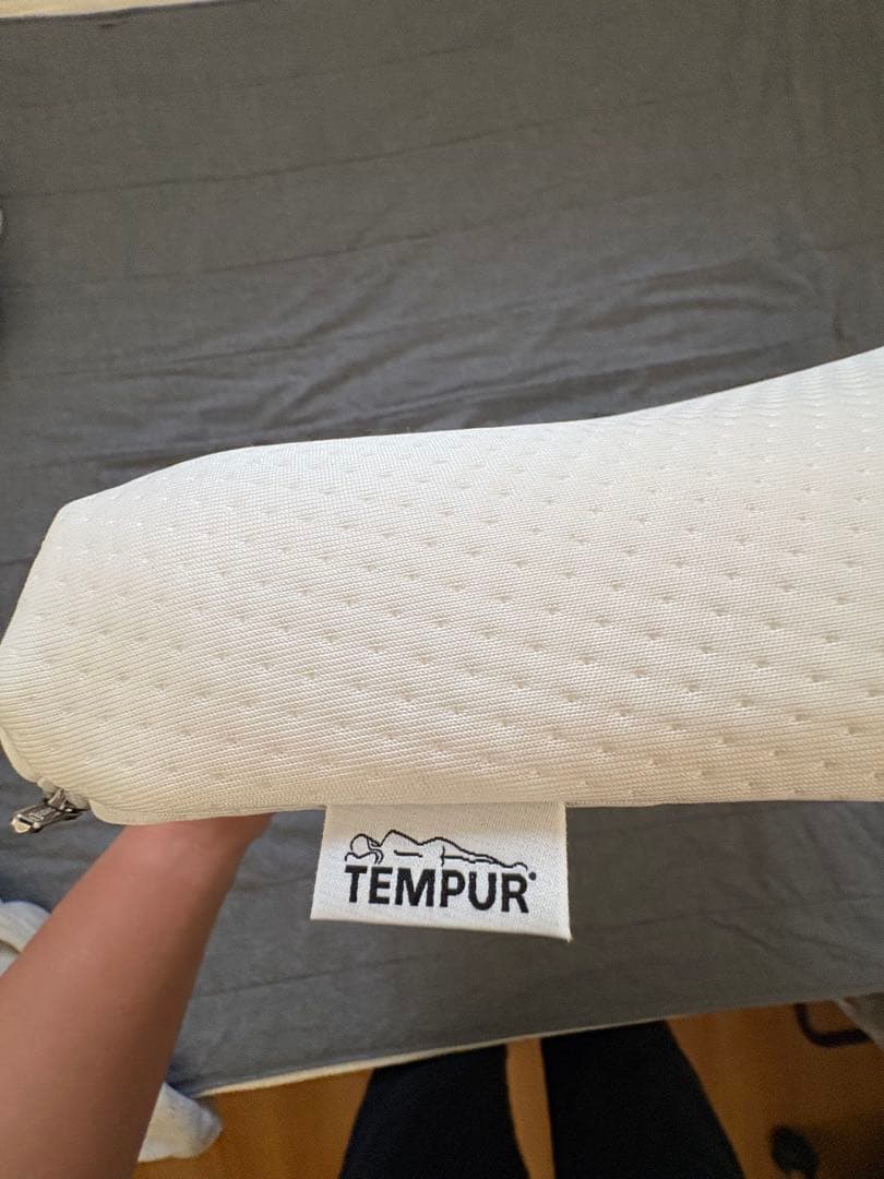 【新品・未使用品】テンピュール　ミレニアムネックピロー　XS