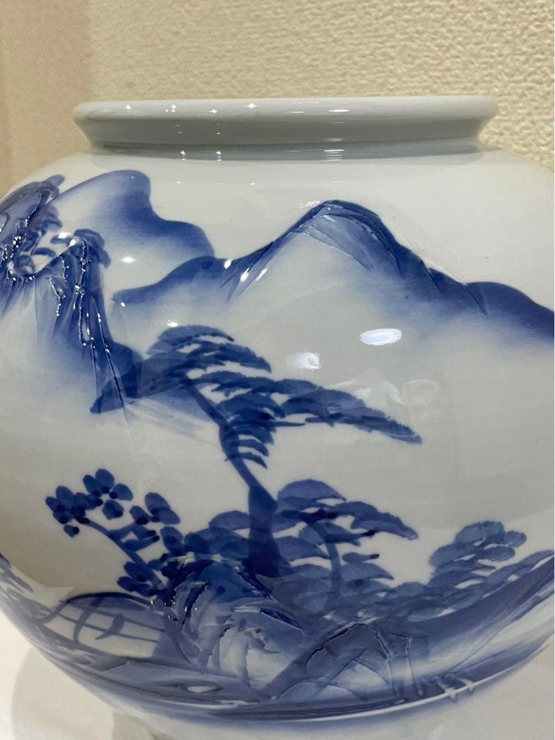 壺　置き物　有田焼　花瓶