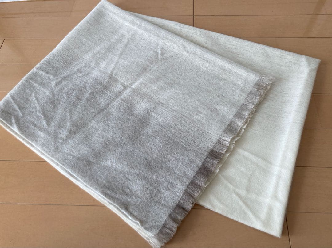 美品　ナチュラルベーシック　カシミヤ100% 大判ストール　マフラー　手洗い可能