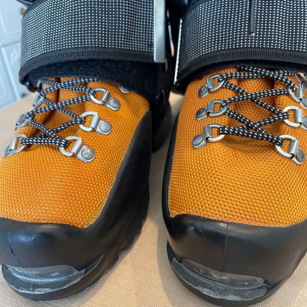 美品ノルディカ　ファンドライブ　ファンスキーブーツ24.5ブーツケース 付き