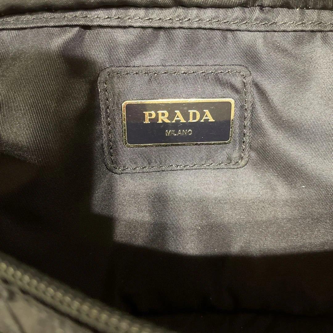 PRADA ネイビー ボディバッグ