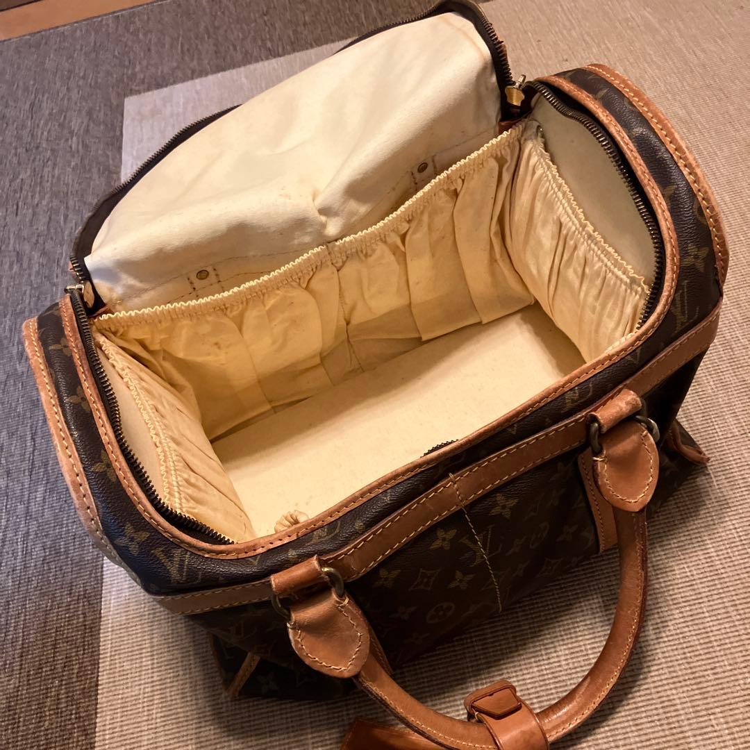 Louis Vuitton サックシャンバッグ