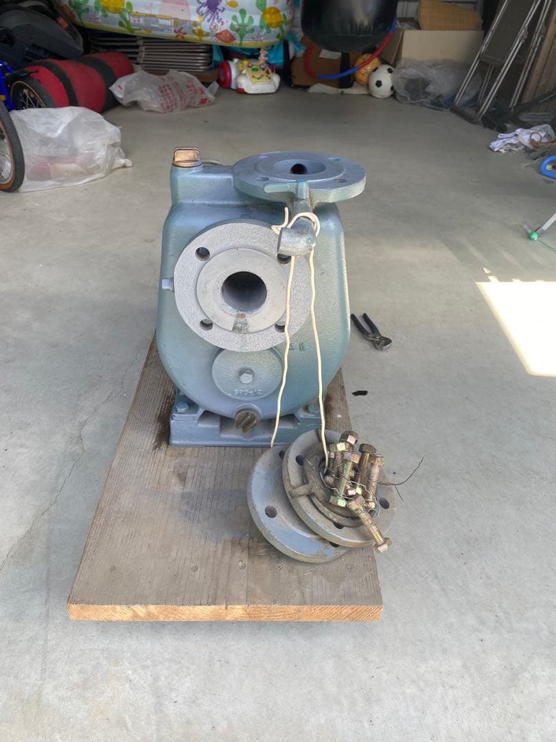 揚水ポンプ　鶴見制作所　新品価格　380000