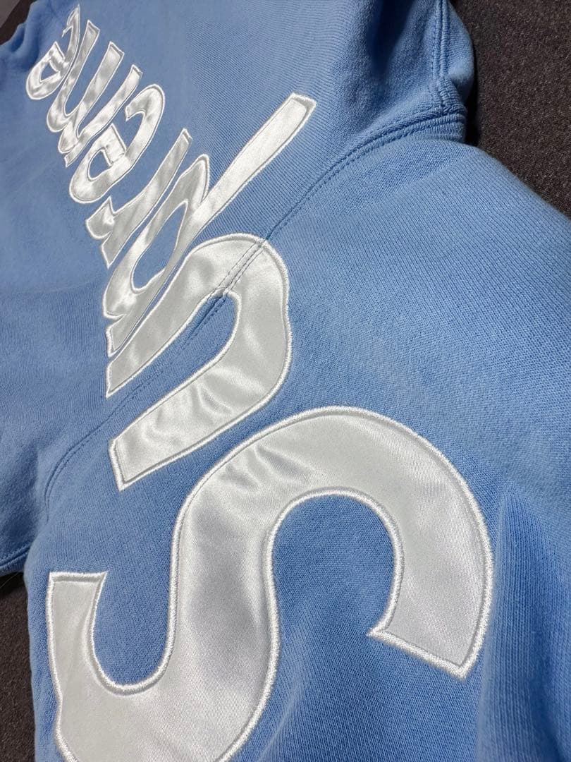 シュプリーム Supreme 24AW パーカー ライトブルー 水色 Logo