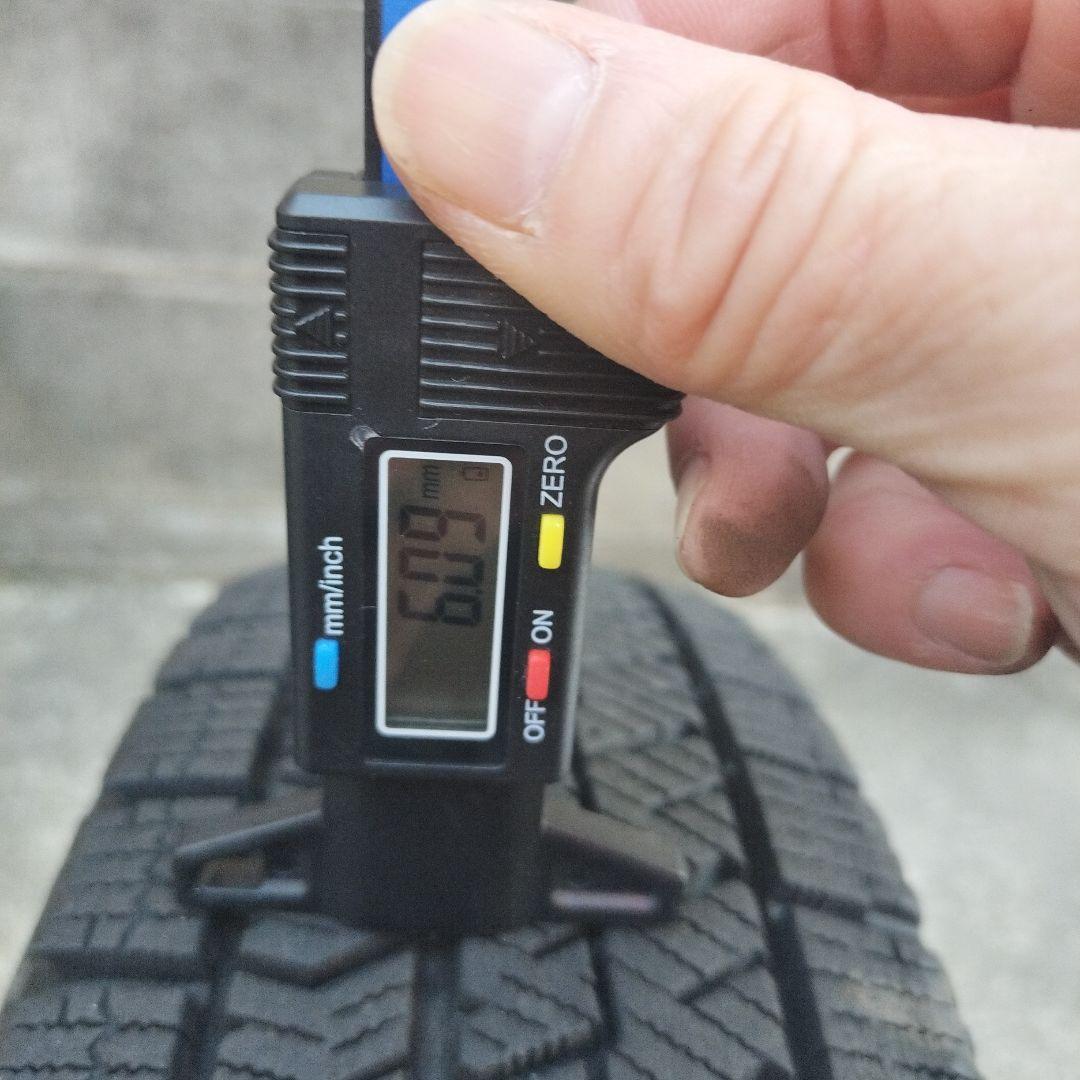 145/80R13 スチールホイル付きスタッドレスタイヤ4本セットの内2本 ②