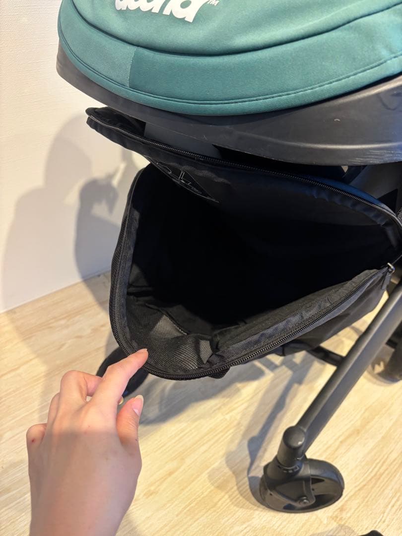 doona ベビーカー グリーン