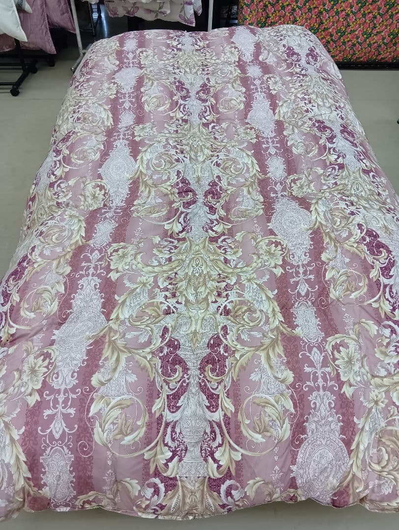 増量羽毛布団フランス産ホワイトダックダウン90%1.3kg入り150x210cm