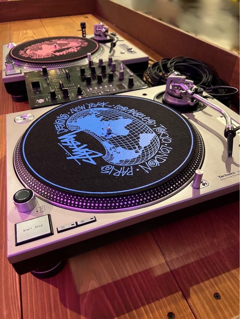 カウンターテーブル　店舗什器