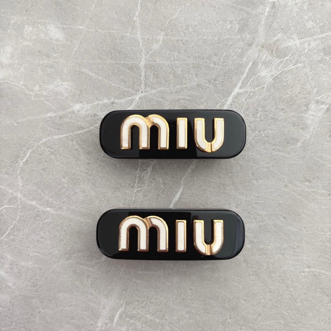 【最終価格】miumiu ミュウミュウ　ヘアピン　バレッタ　ブラック　2個セット