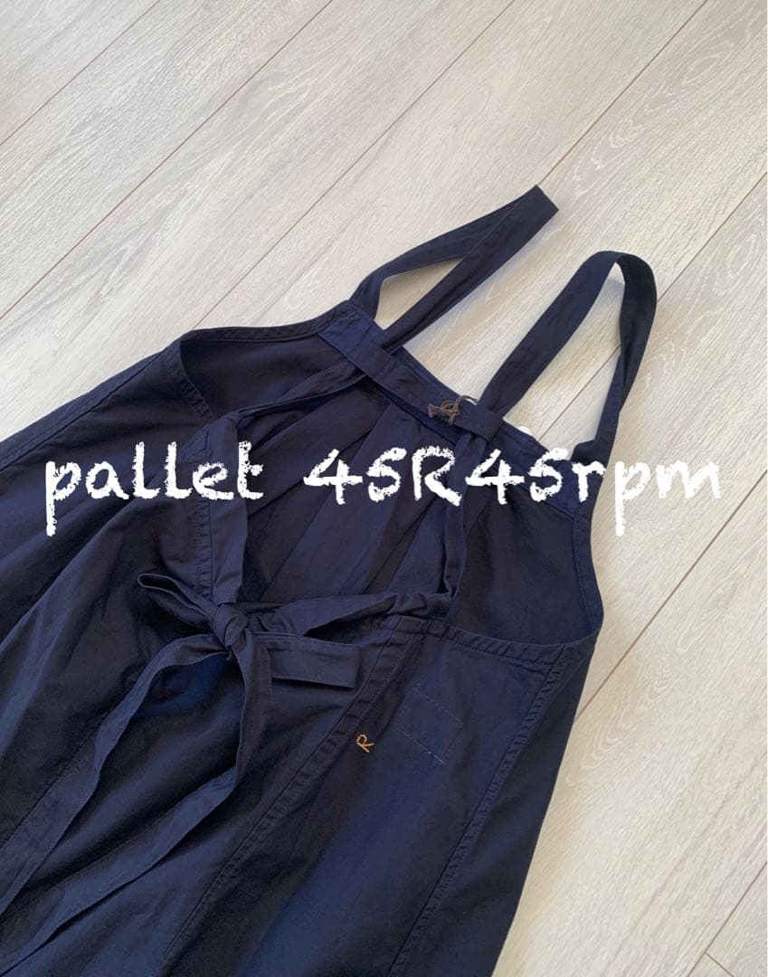 45R45rpm 本日最終日薄バックサテンのタックタック ドレス