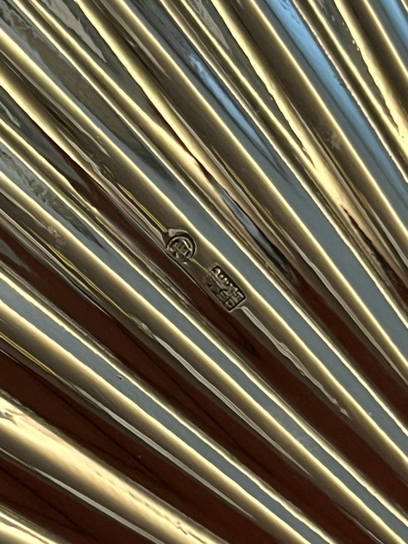 純銀製可愛い貝型の銘々皿