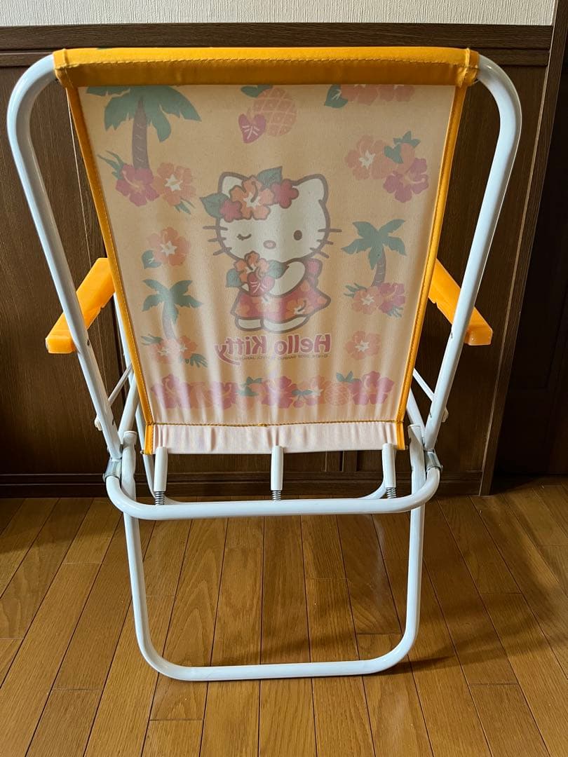 美品　激レア　ハローキティ アウトドアチェア　折り畳み椅子　2002