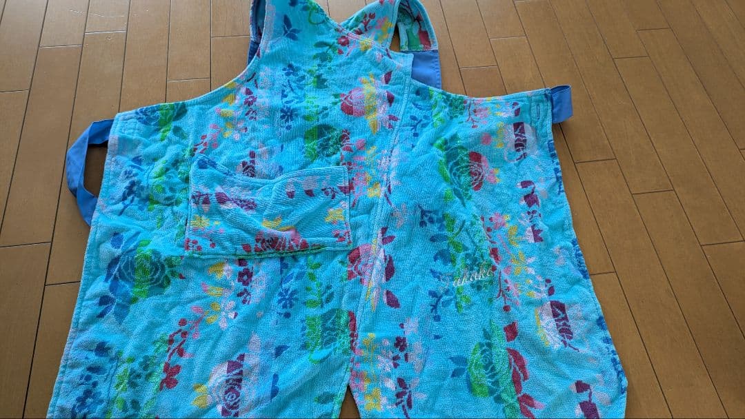 エプロンフラワープリントタオル地　カラカラ