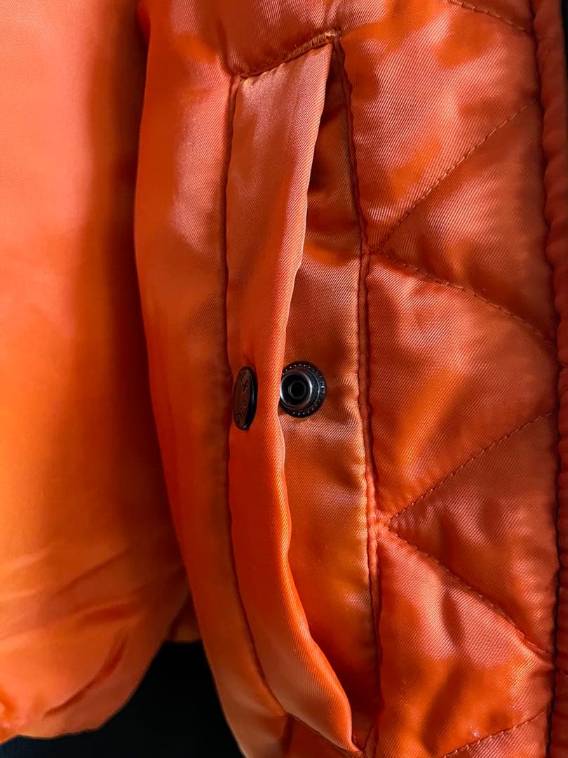 AVIREX MA-1 フライトジャケット 刺繍 ベトナム戦争