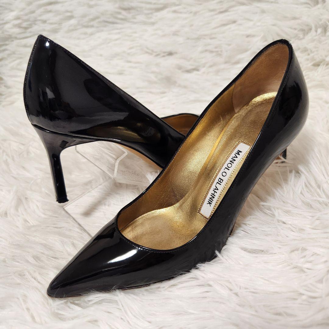MANOLO BLAHNIK ブラック ハイヒール　エナメル　パンプス