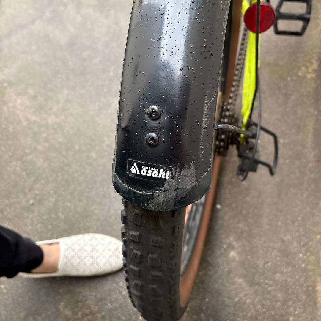 マウンテンバイク　蛍光グリーン asahi