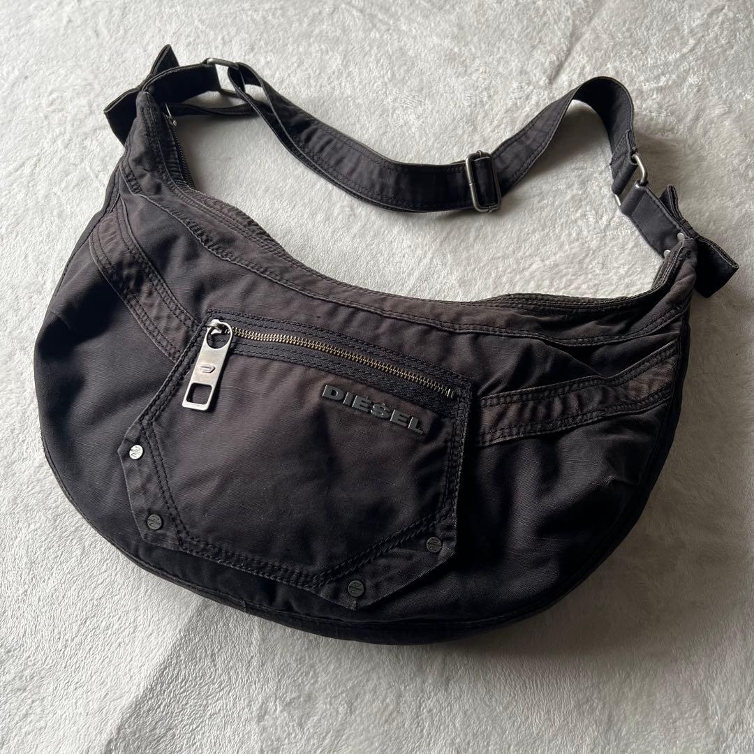 90s 00s y2k archive DIESELショルダーバック 三日月