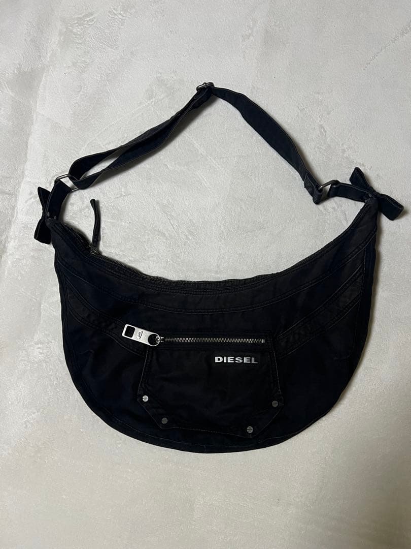90s 00s y2k archive DIESELショルダーバック 三日月