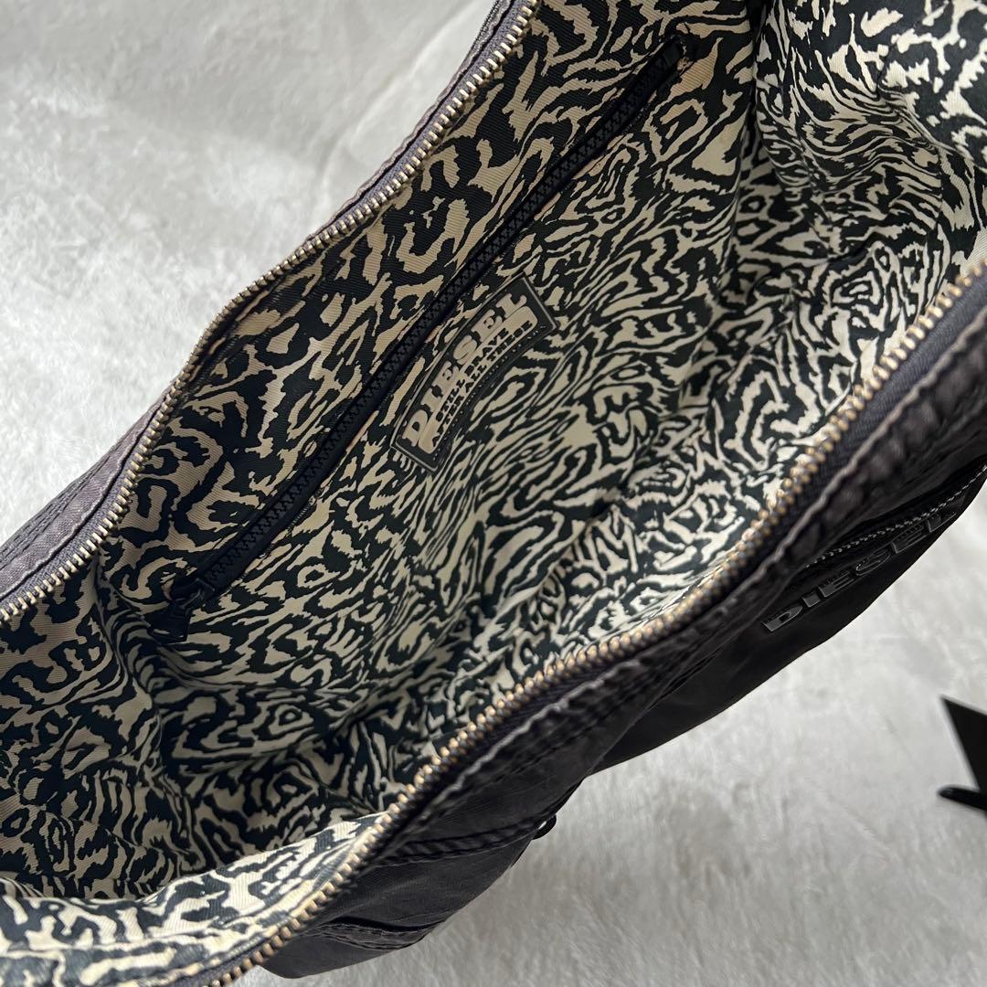 90s 00s y2k archive DIESELショルダーバック 三日月