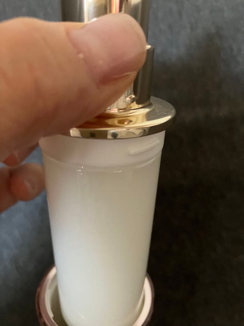 最終セール中❗️ ベネフィーク ハイドロジーニアス本体と レフィルセット