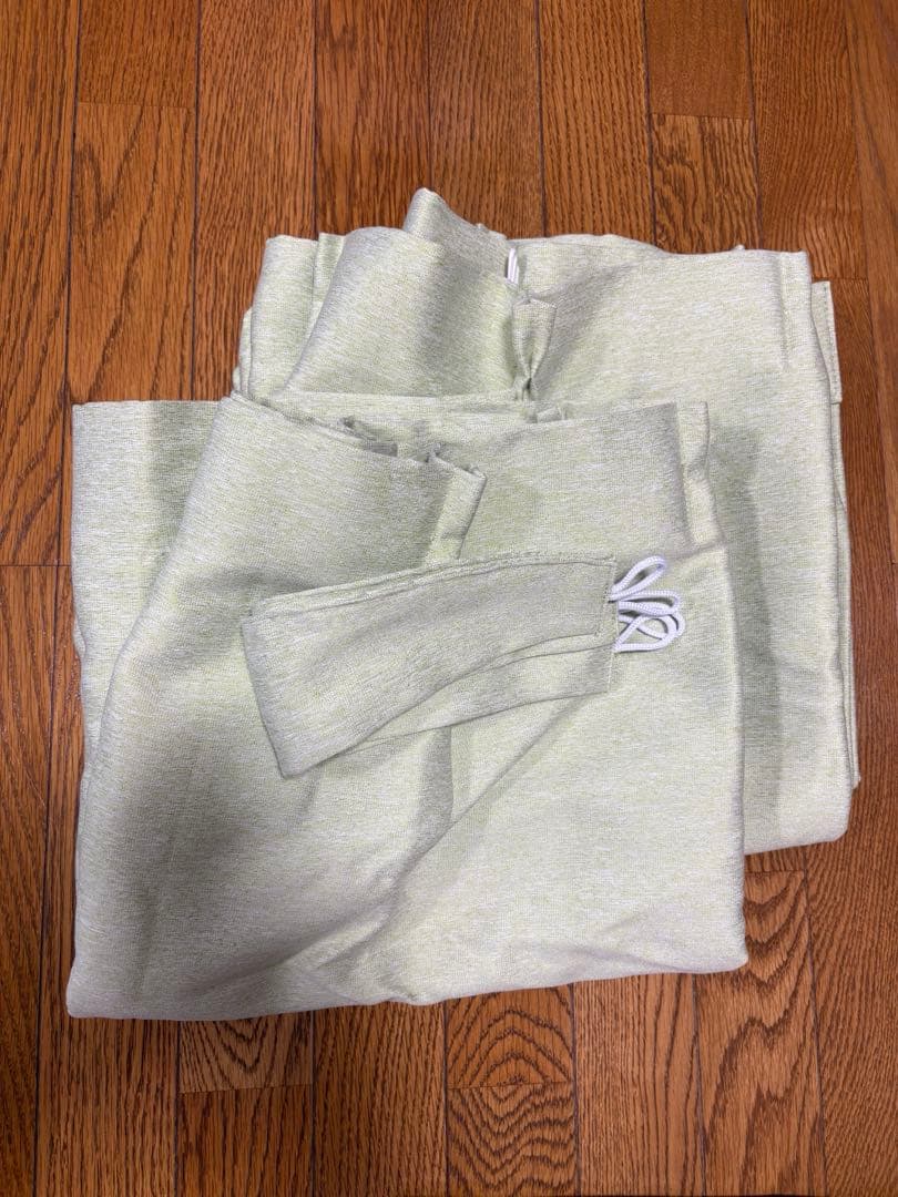 【毎日値下げ中】ニトリ　カーテンまとめ売り（遮光2級・遮熱・消臭カーテン）