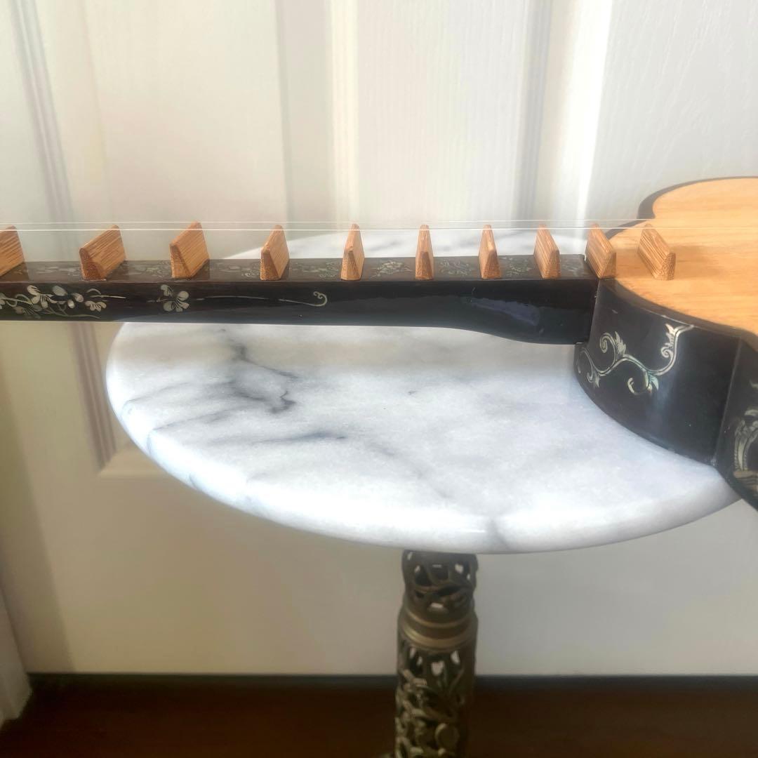 ダン・セン　ベトナム２弦琴　民族楽器 弦楽器　馬頭琴　螺鈿　工芸品　希少