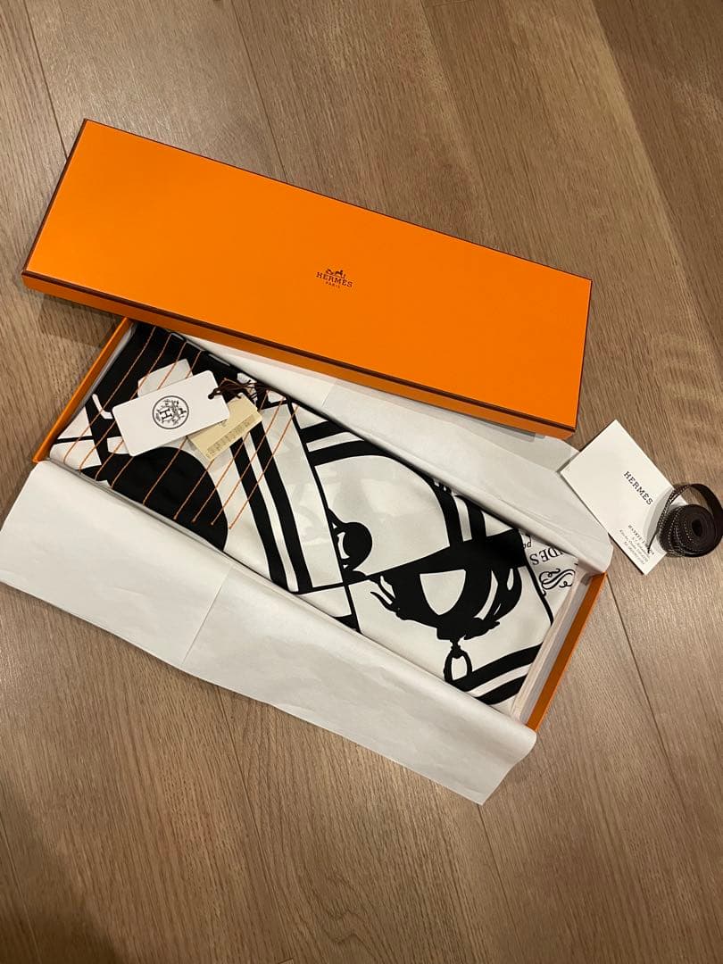 Hermes ポワント アシンメトリック ブリッド・ドゥ・ガラ 新品未使用