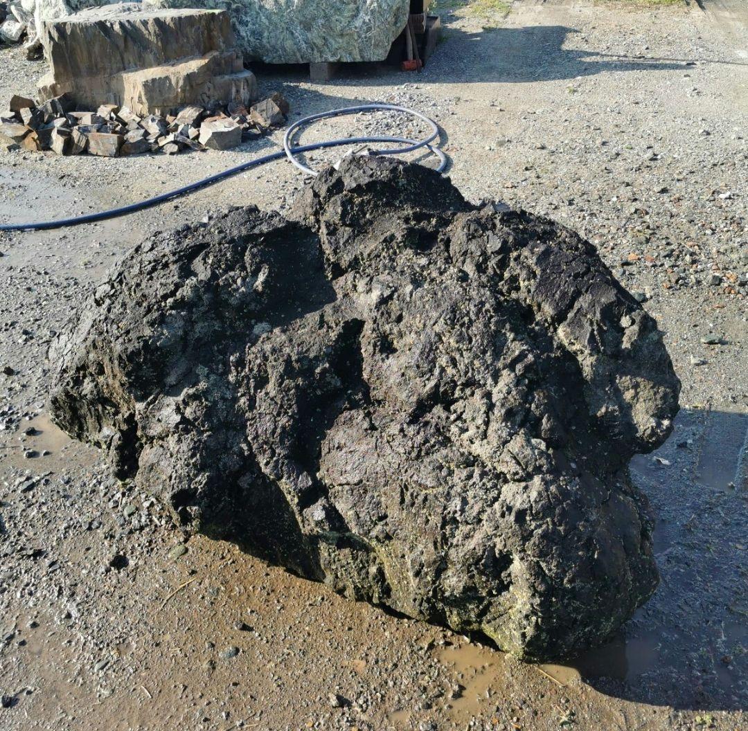 浅間溶岩石　400キロ　庭石　石　石材 庭　坪庭　ガーデニング