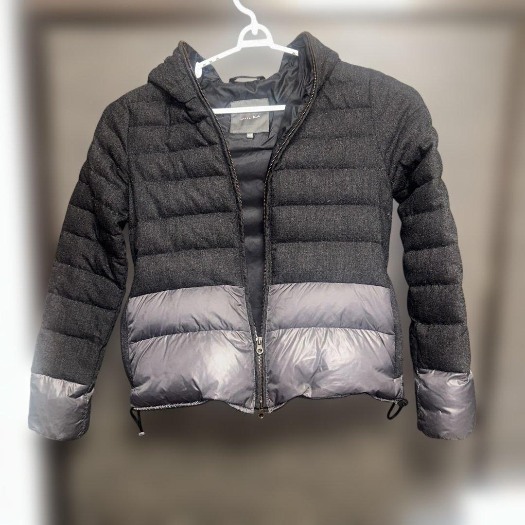 DUVETICA ダウンジャケット　ショート丈　チャコールグレー　切替　42
