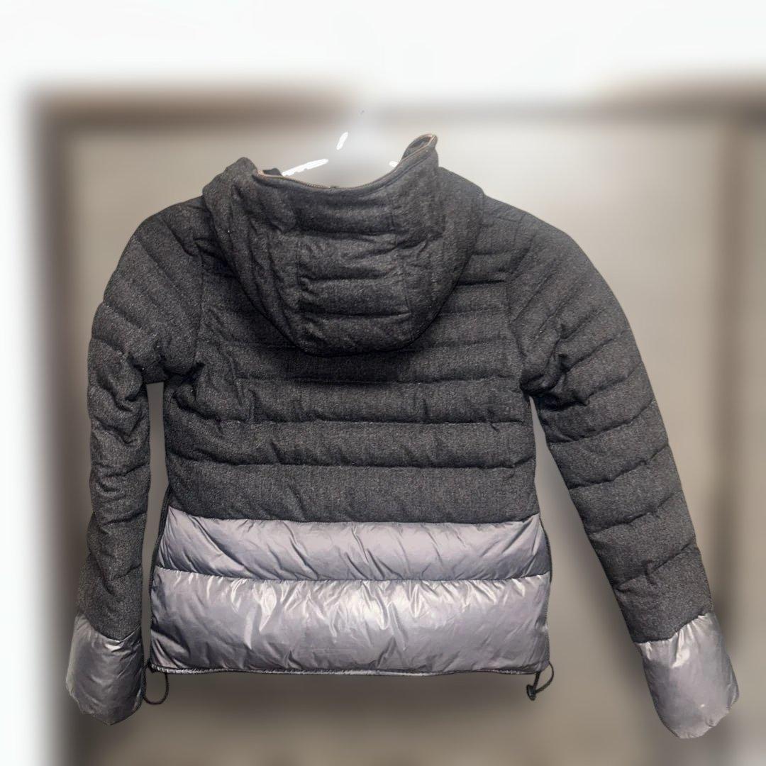 DUVETICA ダウンジャケット　ショート丈　チャコールグレー　切替　42