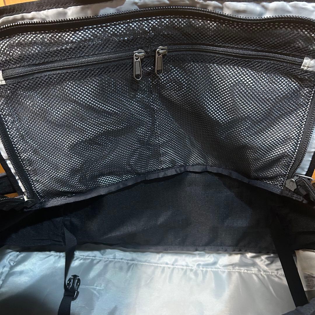 patagonia ボストンバッグ ブラックホール