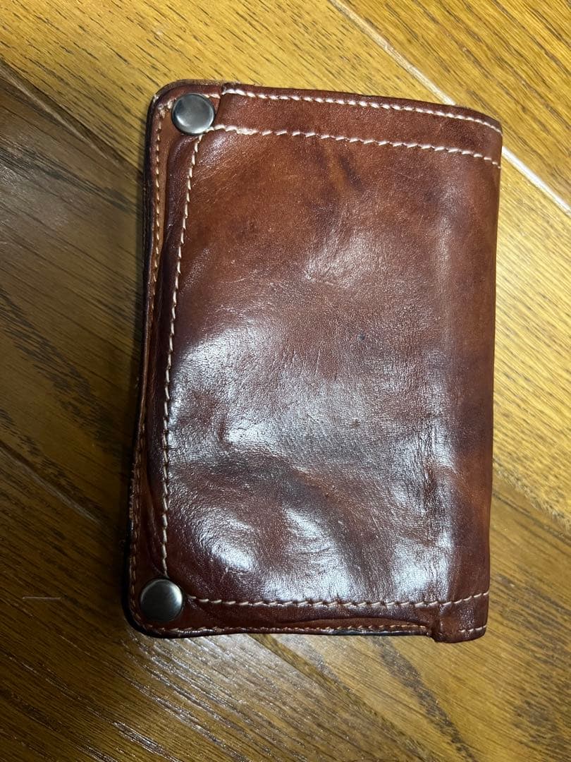 早い者勝ち！ダブルアールエル 2つ折り財布 ロゴ型押し エイジングレザー