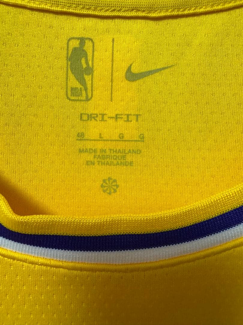 ディアンジェロ・ラッセル　ユニフォーム