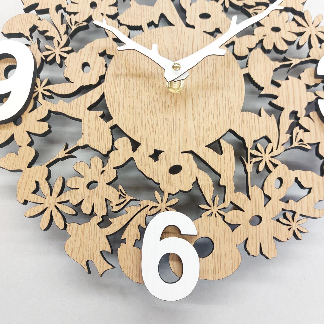 【限定値下げ3000円引き】北欧風　立体的な森の鳥や花柄木製掛け時計　静音タイプ