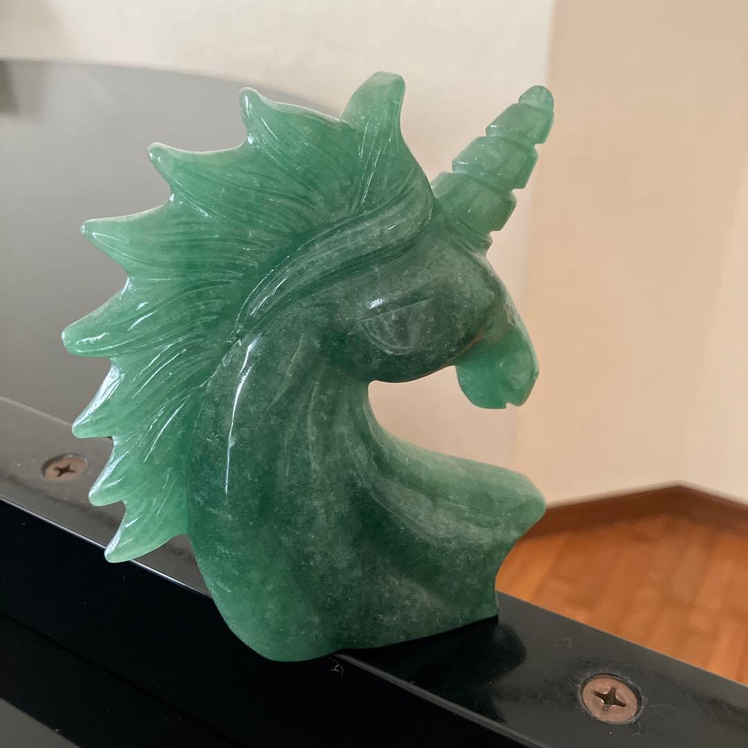のらさま専用グリーンモスコバイト　フックサイト　ユニコーン　ペガサス　天然石置物