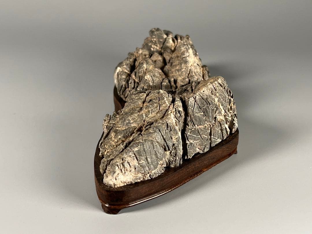 「溪山煙雨」唐木 紫檀 天然石 奇石 鑑賞石 飾り石 置物 灵璧石 台付