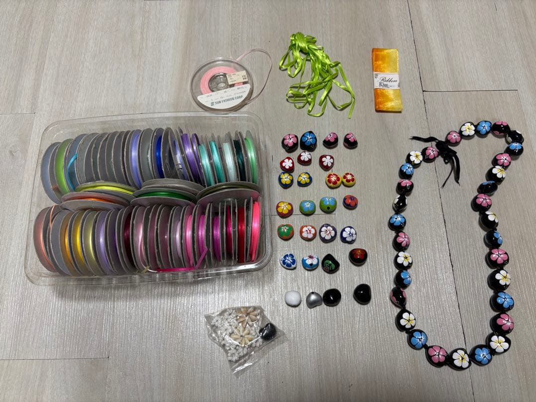 リボンレイ　材料色々盛りだくさん！